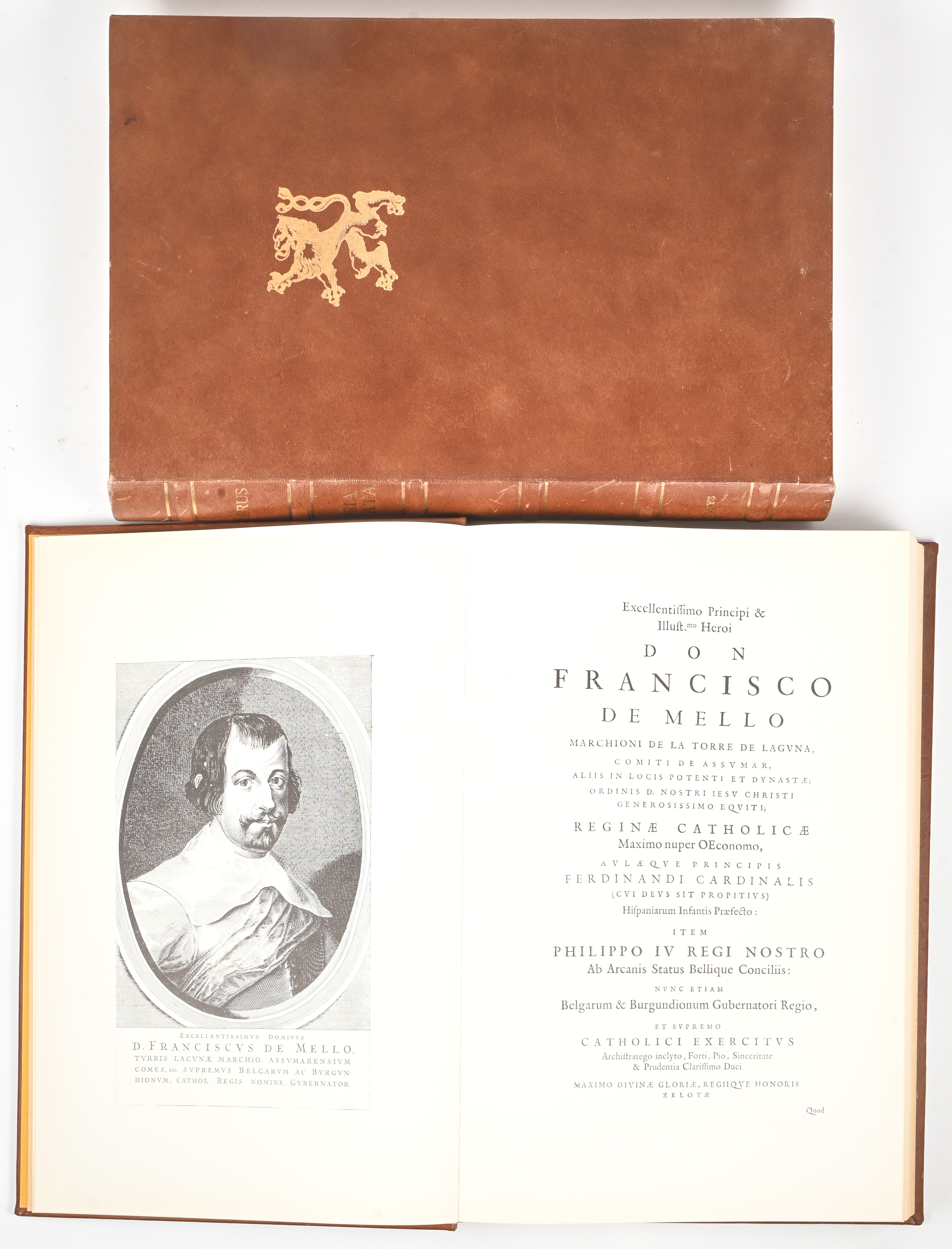 “Flandria Illustrata”. Een tweedelige boekenreeks van A. Sanderus, uitgeverij Veys - Tielt. Uitgave van 1973 “Flandria Illustrata”. Een tweedelige boekenreeks van A. Sanderus, uitgeverij Veys - Tielt. Uitgave van 1973.