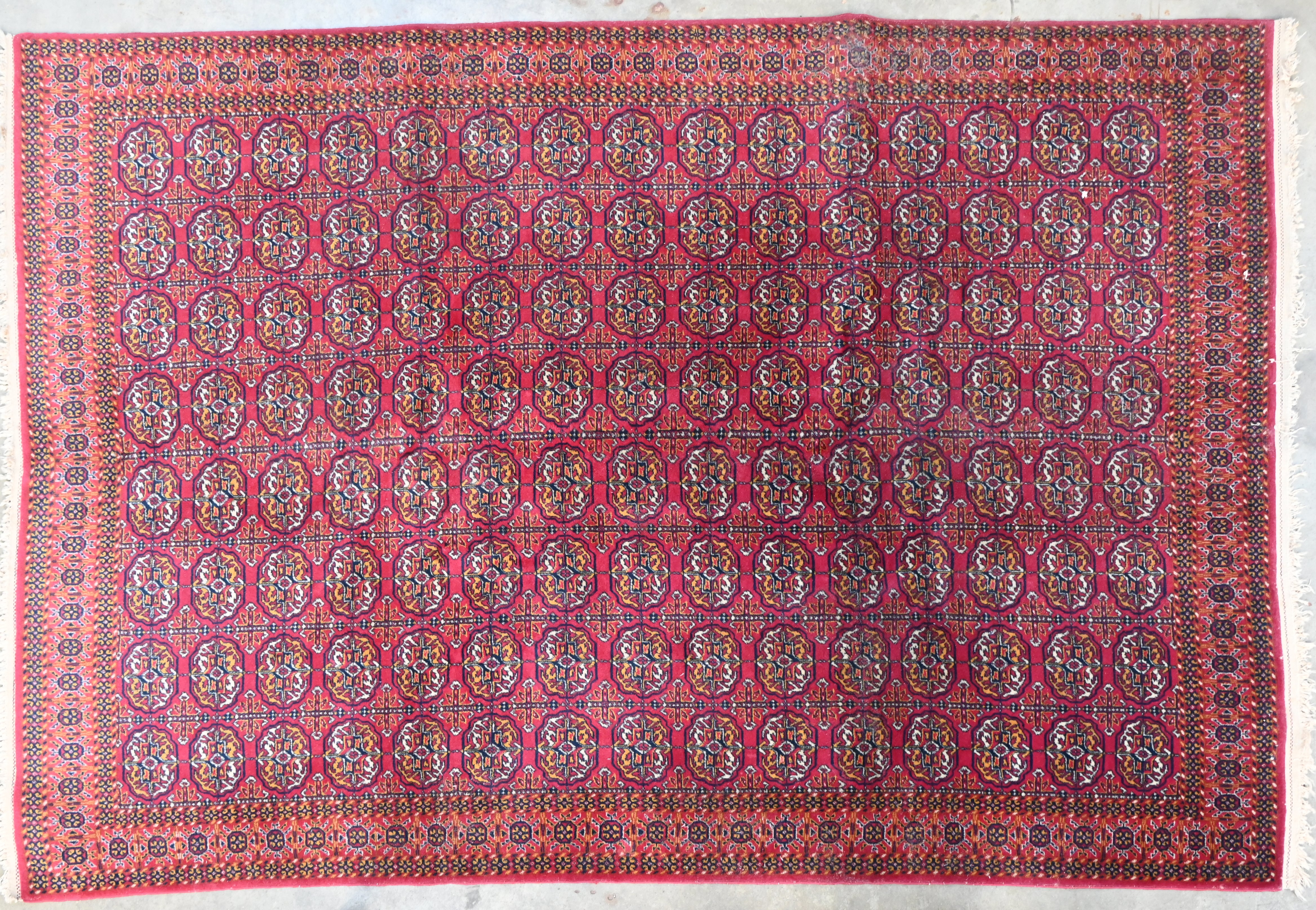 Een mechanisch Oosters tapijt Een mechanisch Oosters tapijt.