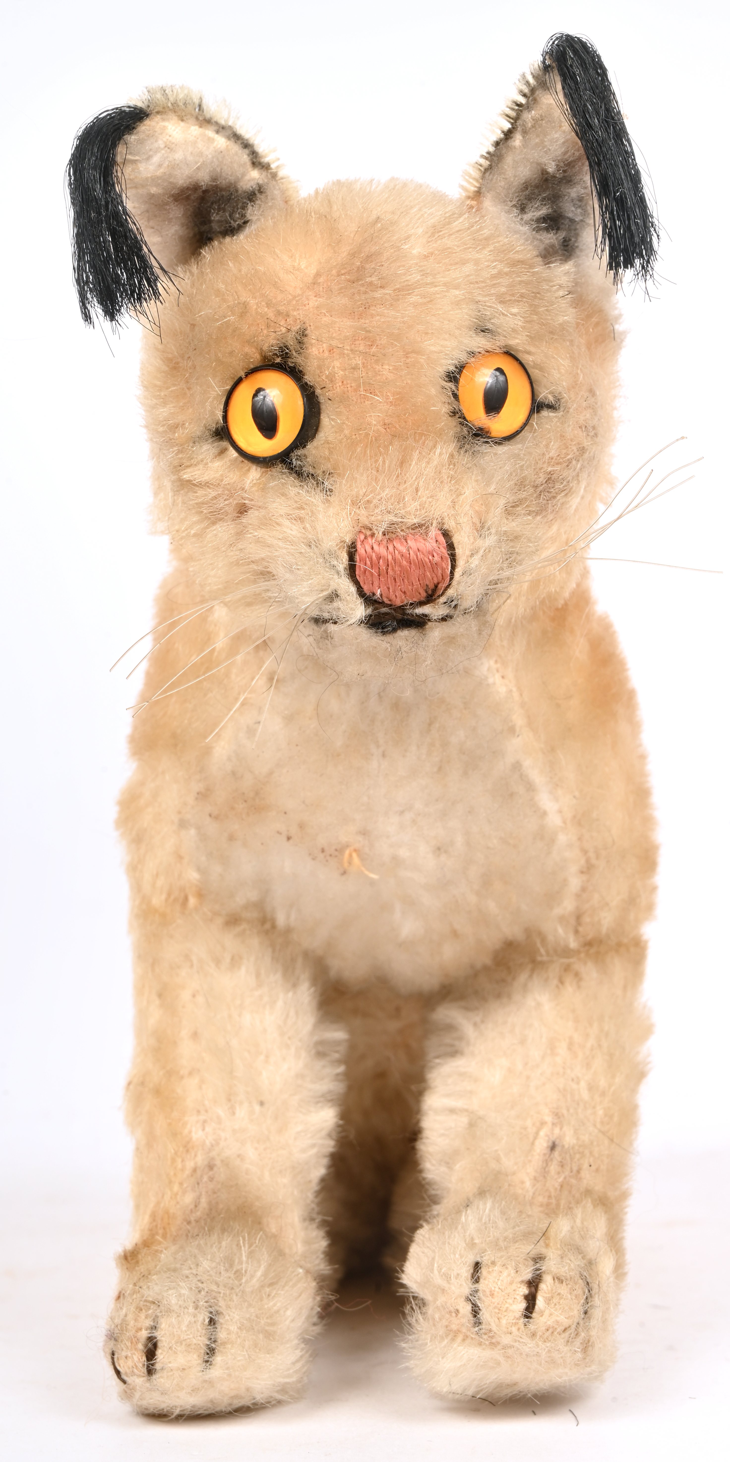 Een Steiff Luxy lynx knuffel, de knoop in het oor manco Een Steiff Luxy lynx knuffel, de knoop in het oor manco.