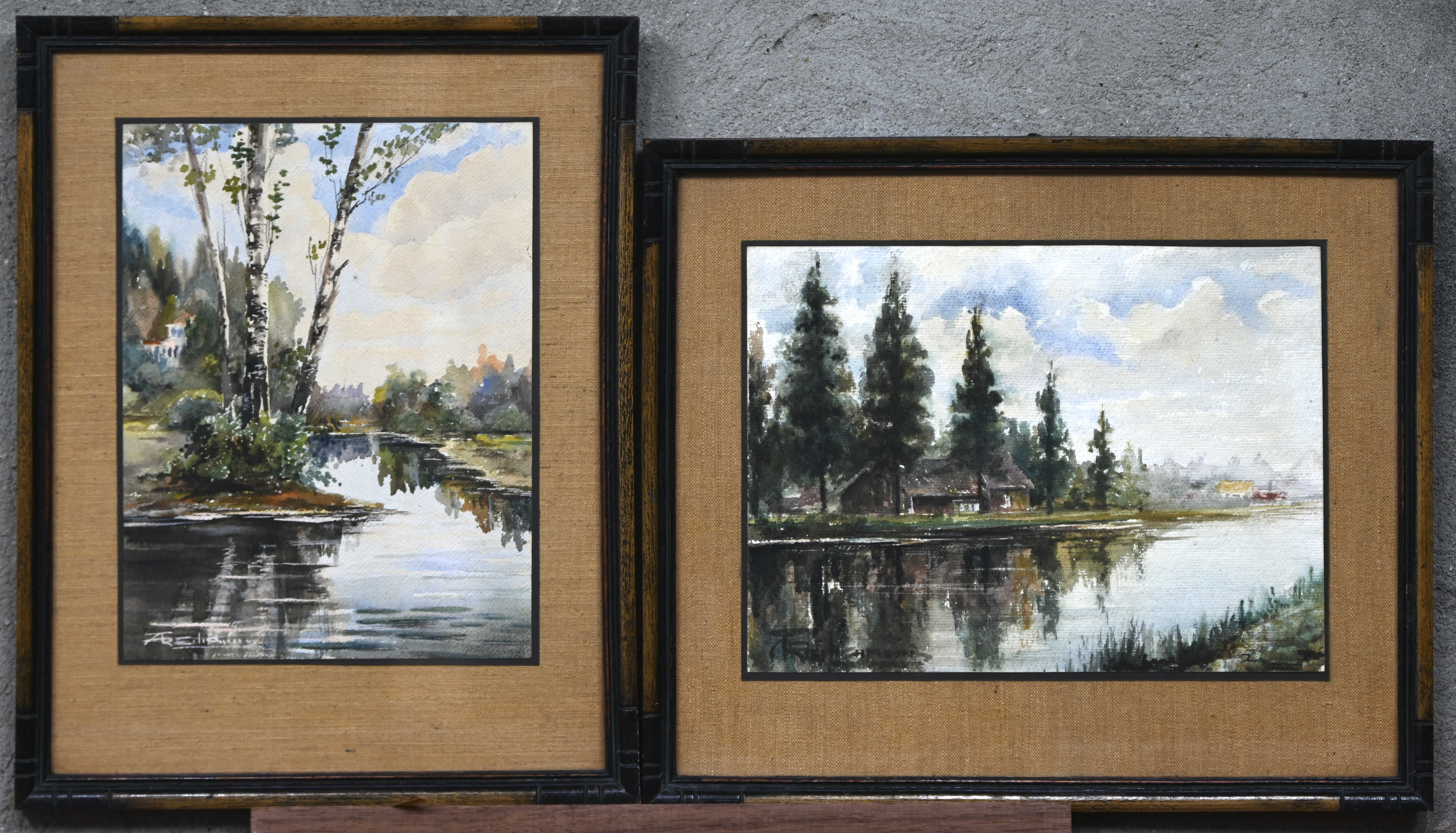 Twee landschapjes, aquarel op papier. Onleesbaar getekend Twee landschapjes, aquarel op papier. Onleesbaar getekend.