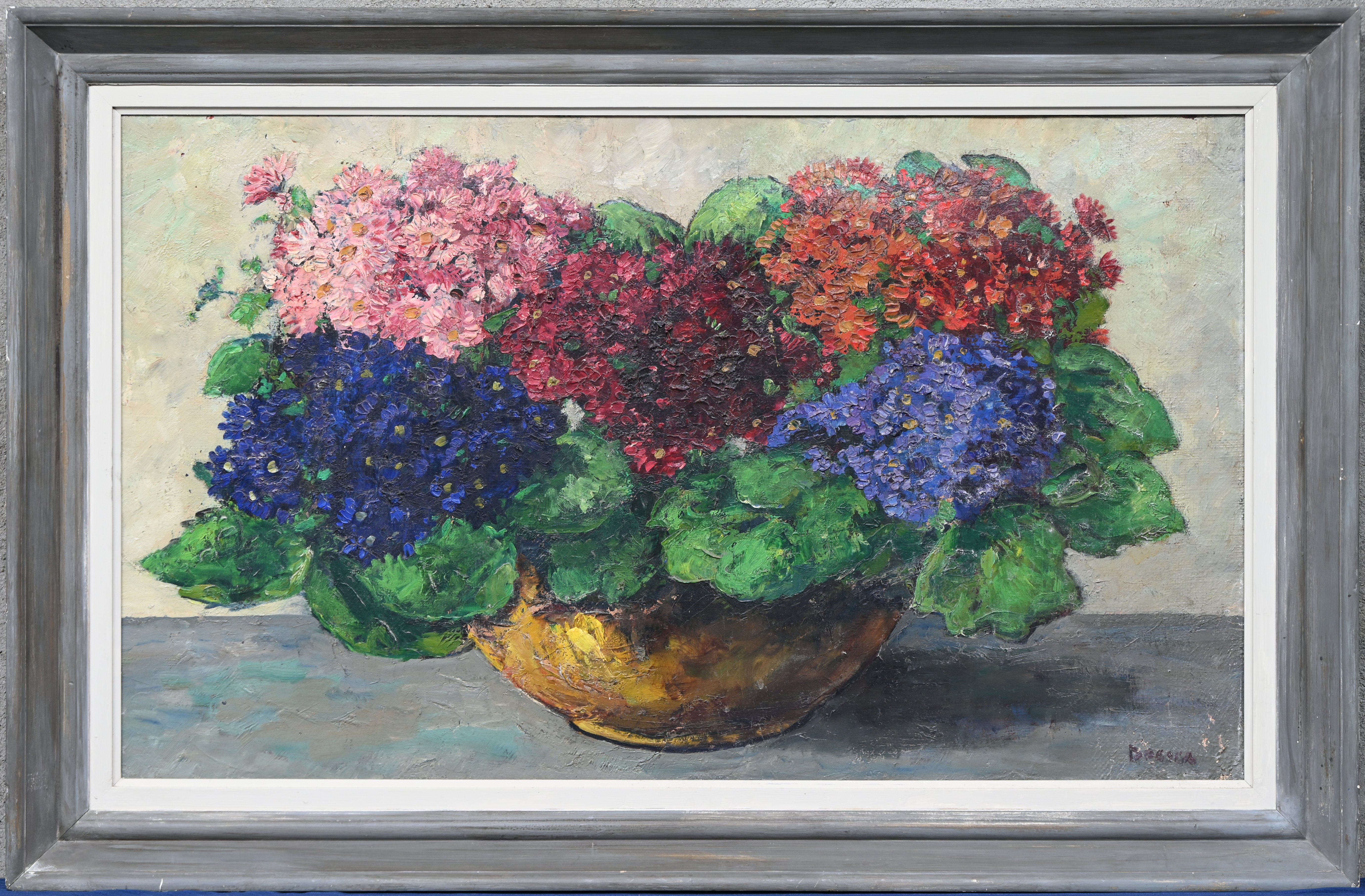 ‘Bloemenvaas’, olieverf op doek ‘Bloemenvaas’, olieverf op doek. Getekend Doeser