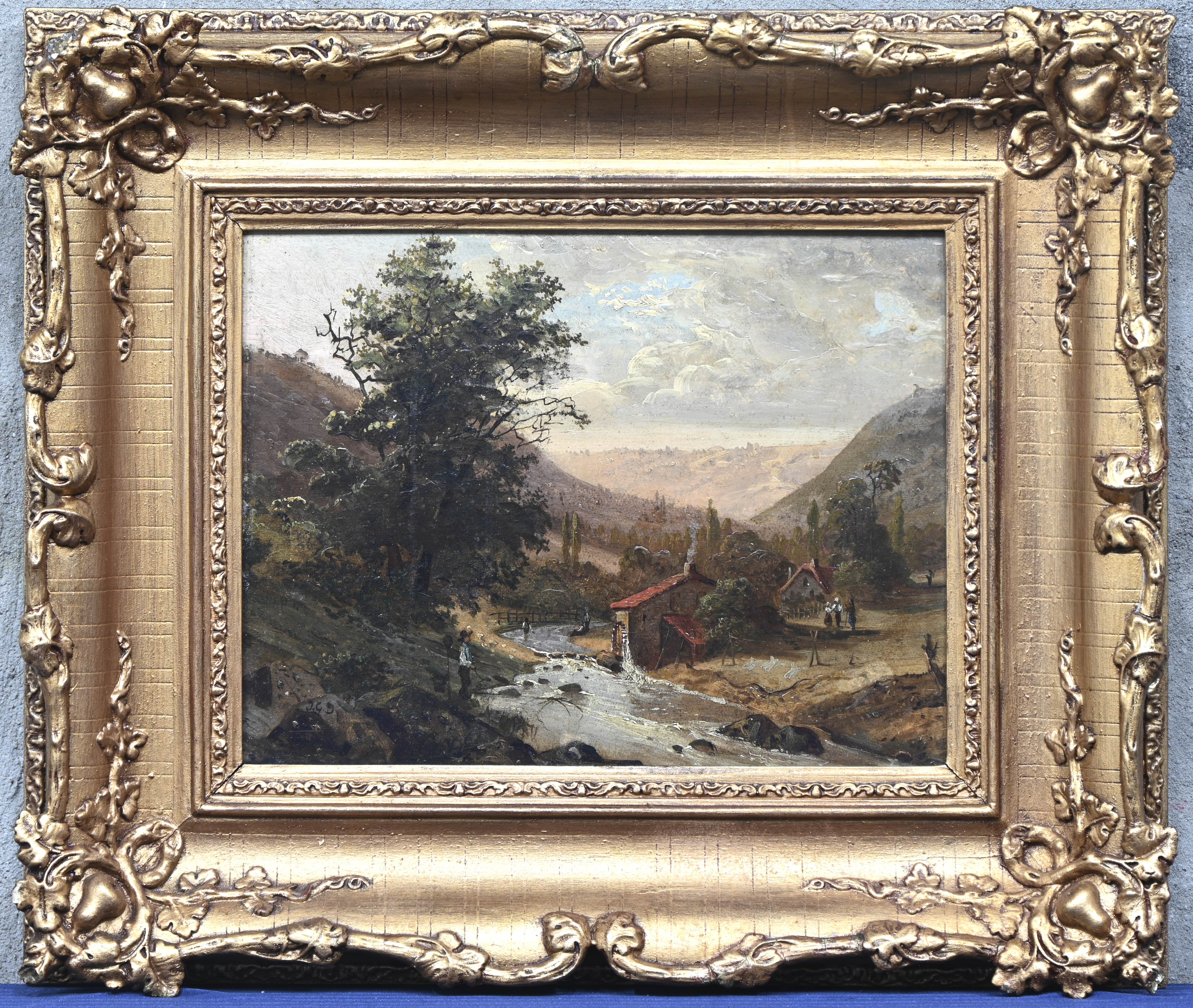 ‘Heuvelachtig landschap met beek’, een olieverfschilderij op paneel. In de stijl van de 19e eeuw. Getekend met monogram J.G.D ‘Heuvelachtig landschap met beek’, een olieverfschilderij op paneel. In de stijl van de 19e eeuw. Getekend met monogram J.G.D.
