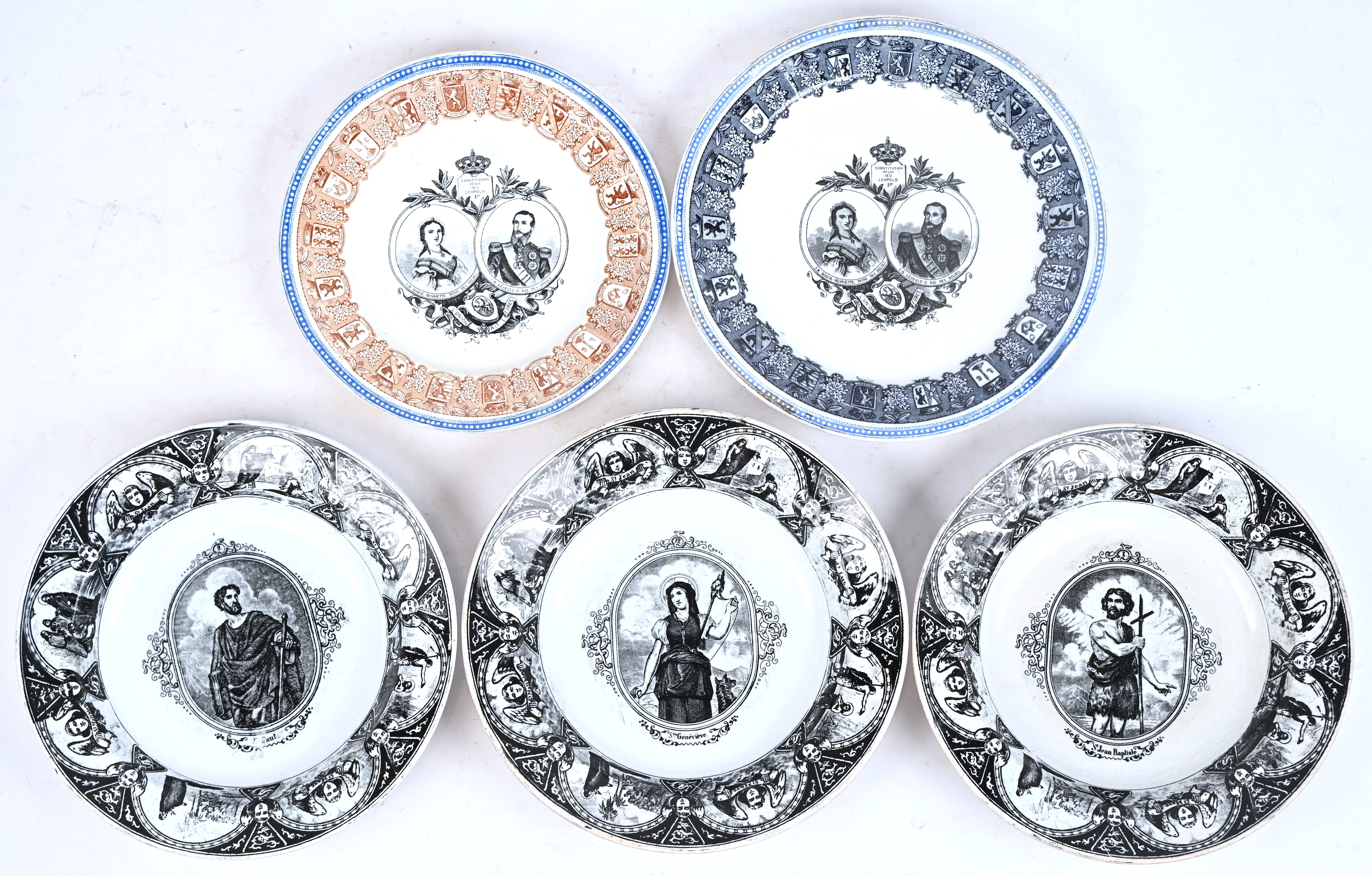 Vijf borden, Boch frères Keramis, 2 x Leopold II en 3 x Saints Vijf borden, Boch frères Keramis, 2 x Leopold II en 3 x Saints.