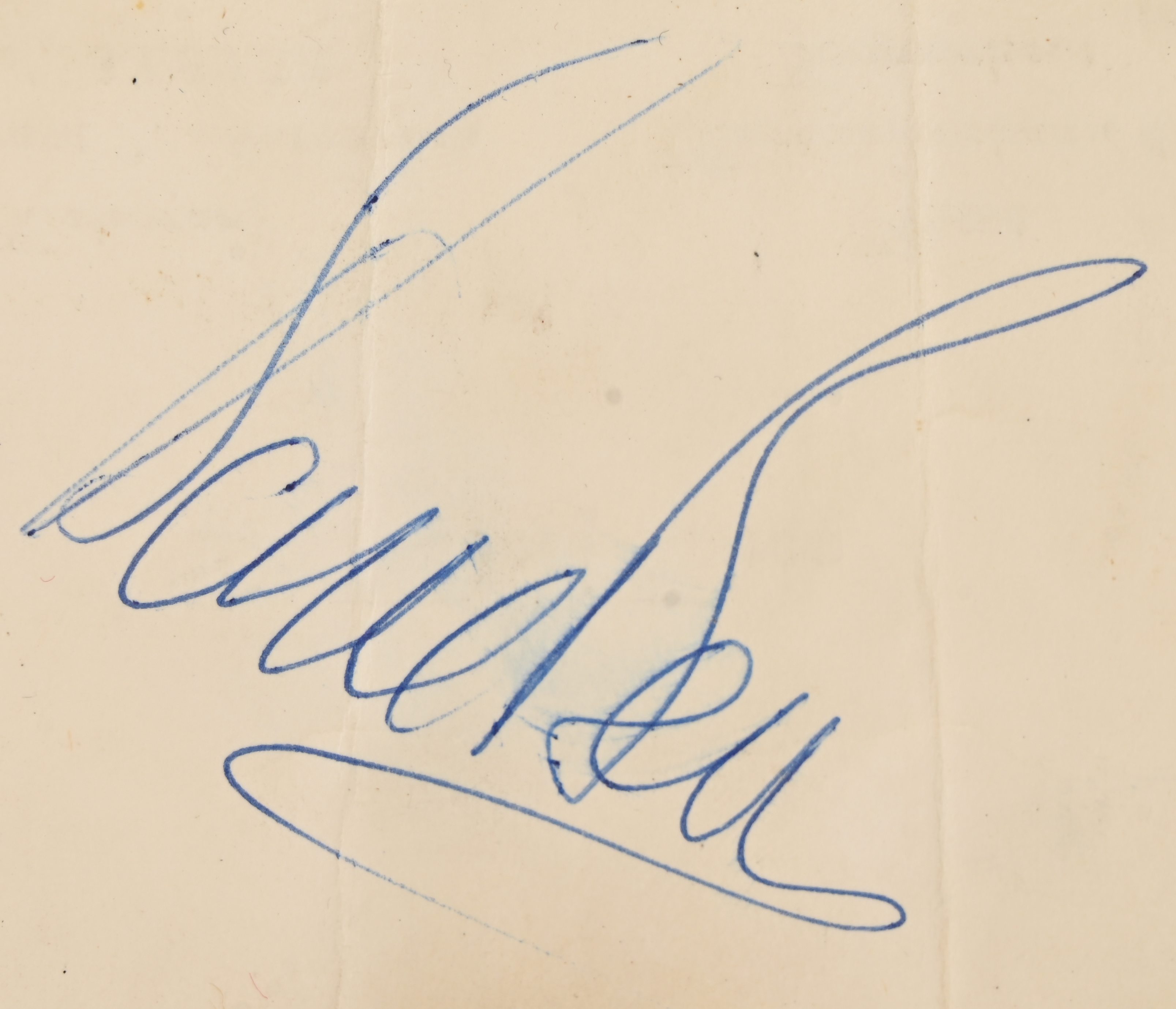 Acht handtekeningen van helden van weleer, Paul Anka, Gene Pitney, Andy Williams, The Everly Brothers (Phil & Don op één foto en beide signaturen op een los papiertje) en Dave Barry (op een naamkaartje) Acht handtekeningen van helden van weleer, Paul Anka, Gene Pitney, Andy Williams, The Everly Brothers (Phil & Don op één foto en beide signaturen op een los papiertje) en Dave Barry (op een naamkaartje).