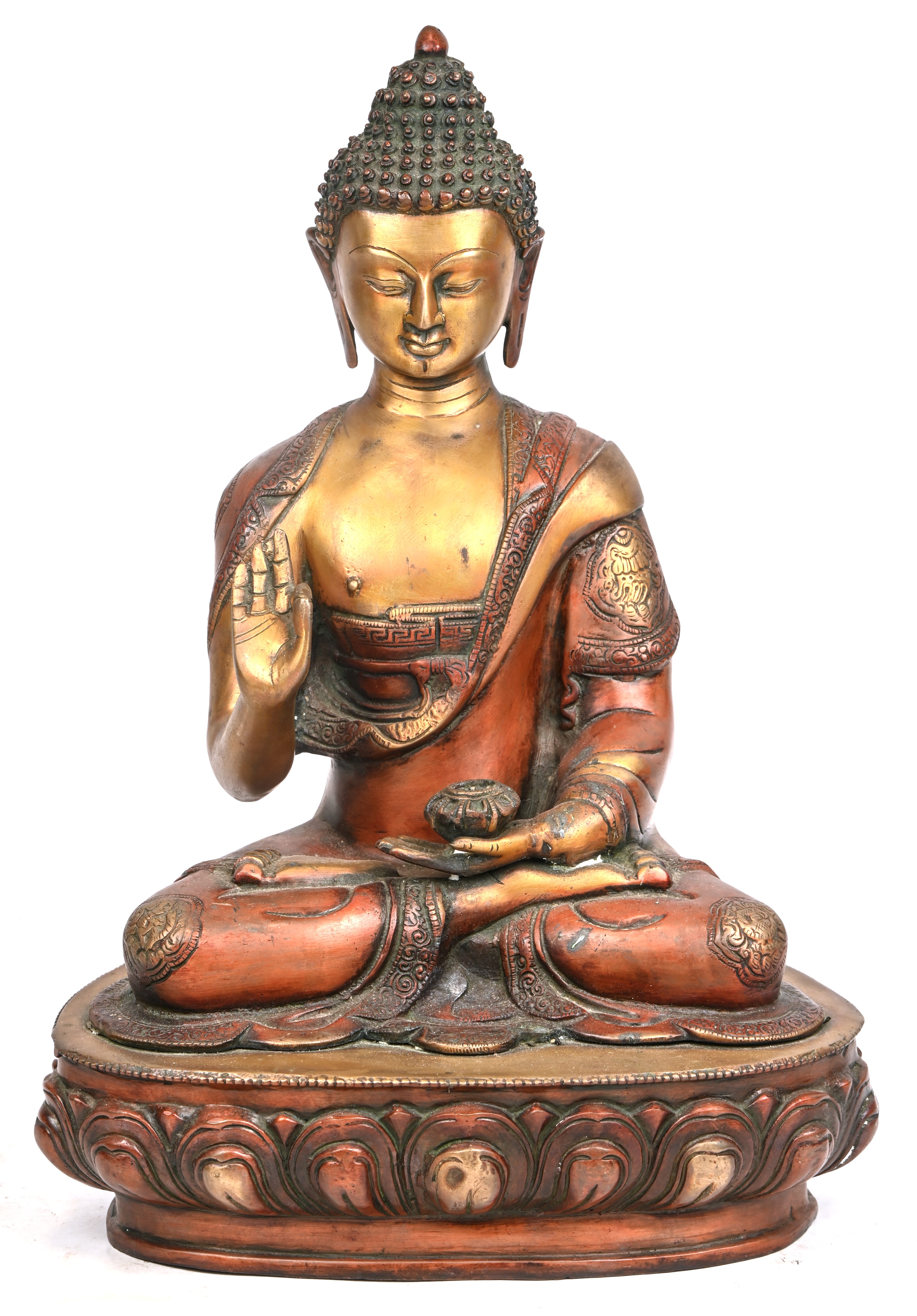 Een Zuid-Oost-Aziatische bronzen Boeddha, polychroom gepatineerd Een Zuid-Oost-Aziatische bronzen Boeddha, polychroom gepatineerd.