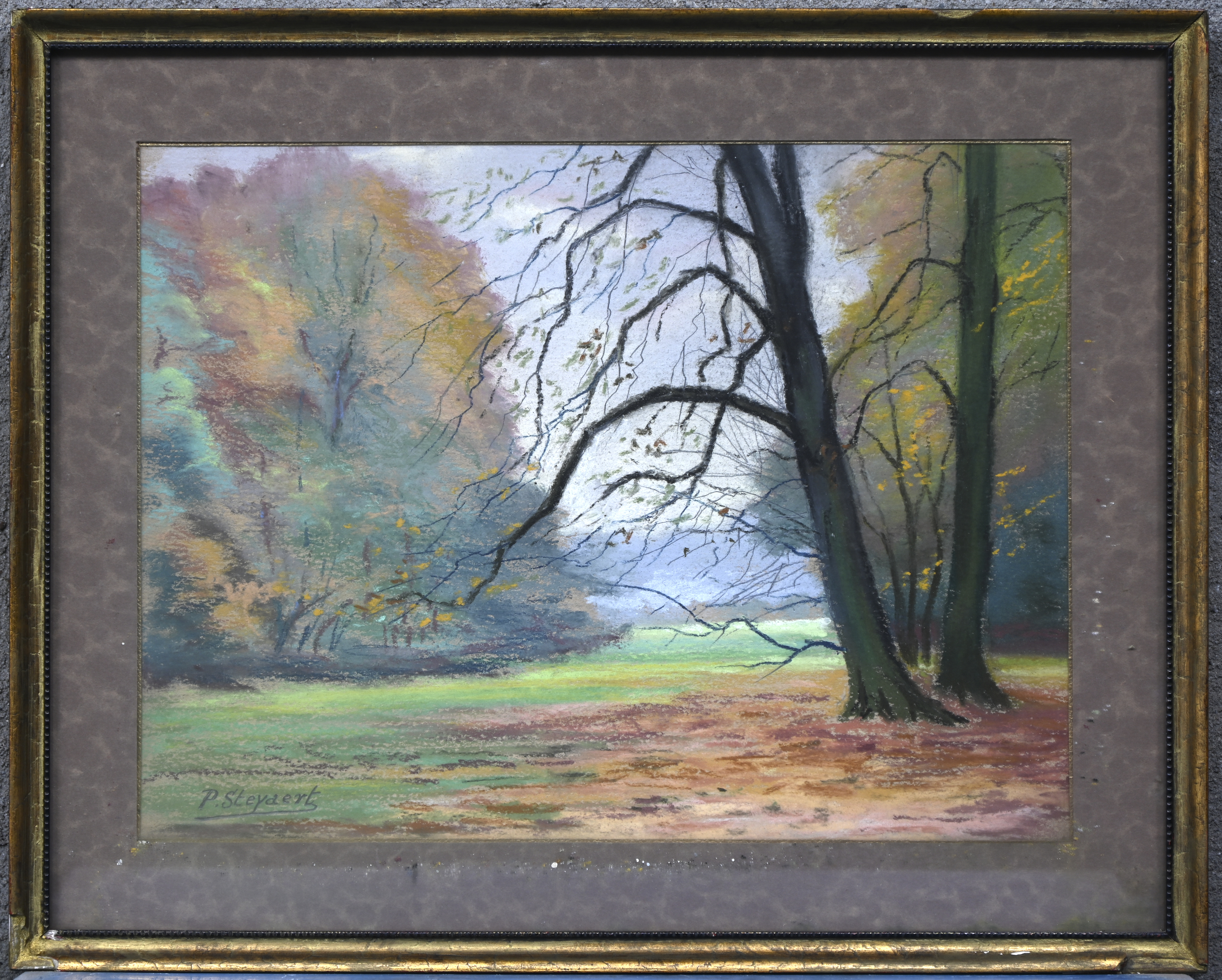 “Paysage Automne”. Een tekening, pastel op papier. Onderaan gesigneerd “Paysage Automne”. Een tekening, pastel op papier. Onderaan gesigneerd.