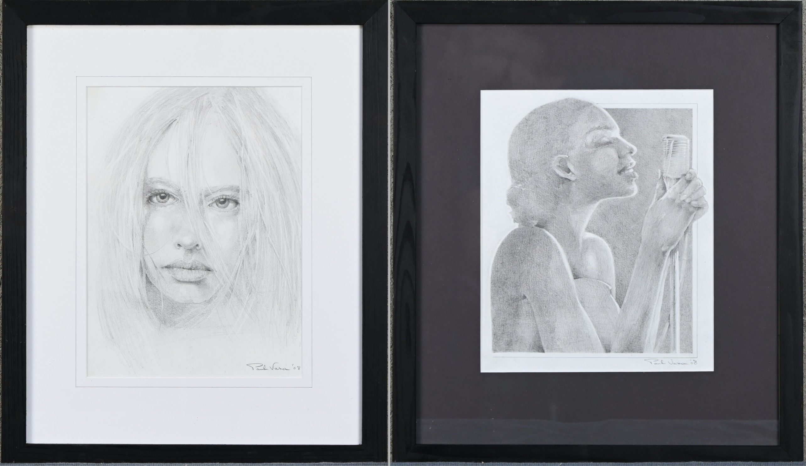 Lot van 2 portrettekeningen. Getekend Paul Vaza ‘08 Lot van 2 portrettekeningen. Getekend Paul Vaza ‘08.