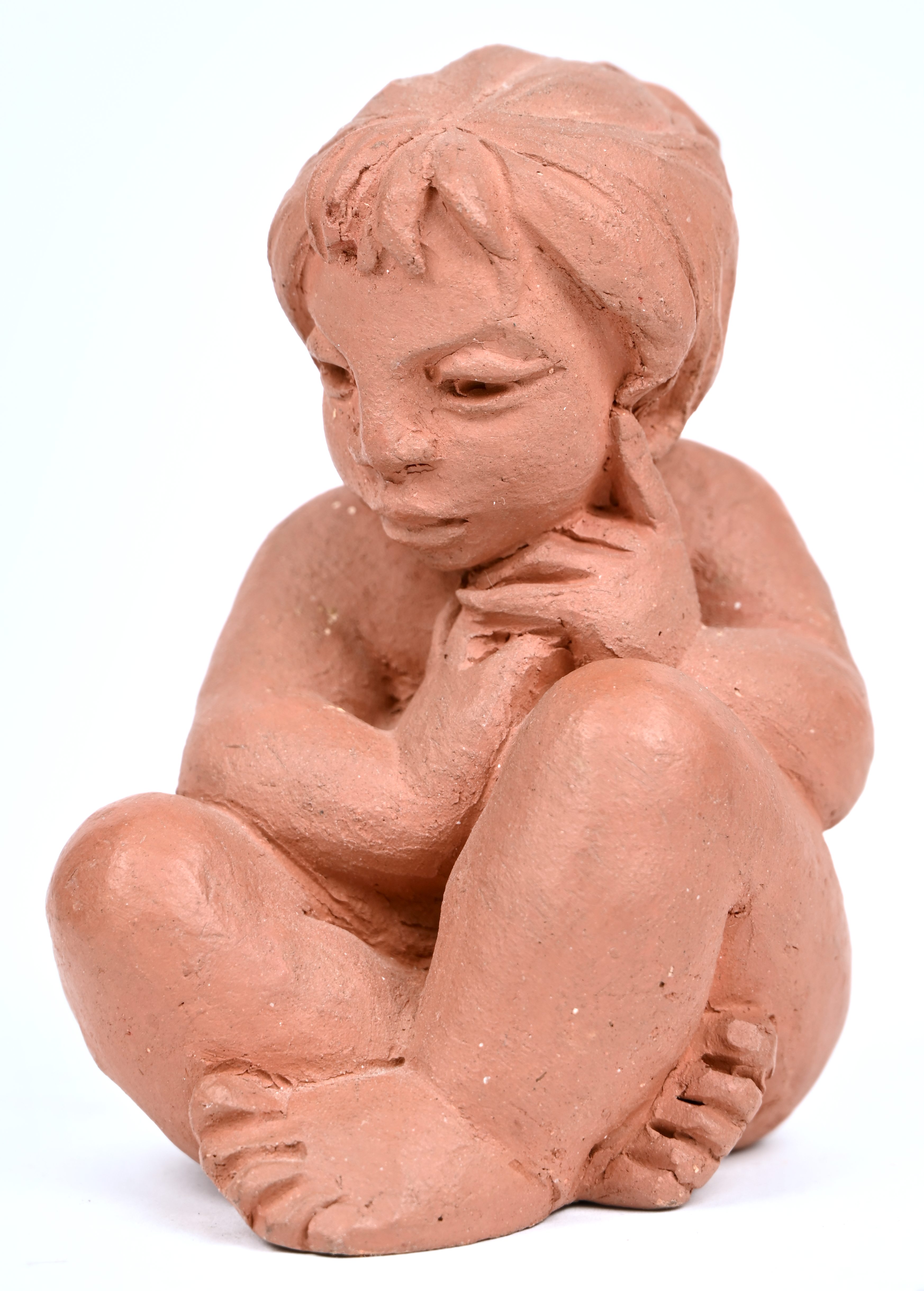‘Zittend naakt’, een terra cotta beeldje. Getekend Gerard Fonteyne ‘Zittend naakt’, een terra cotta beeldje. Getekend Gerard Fonteyne.