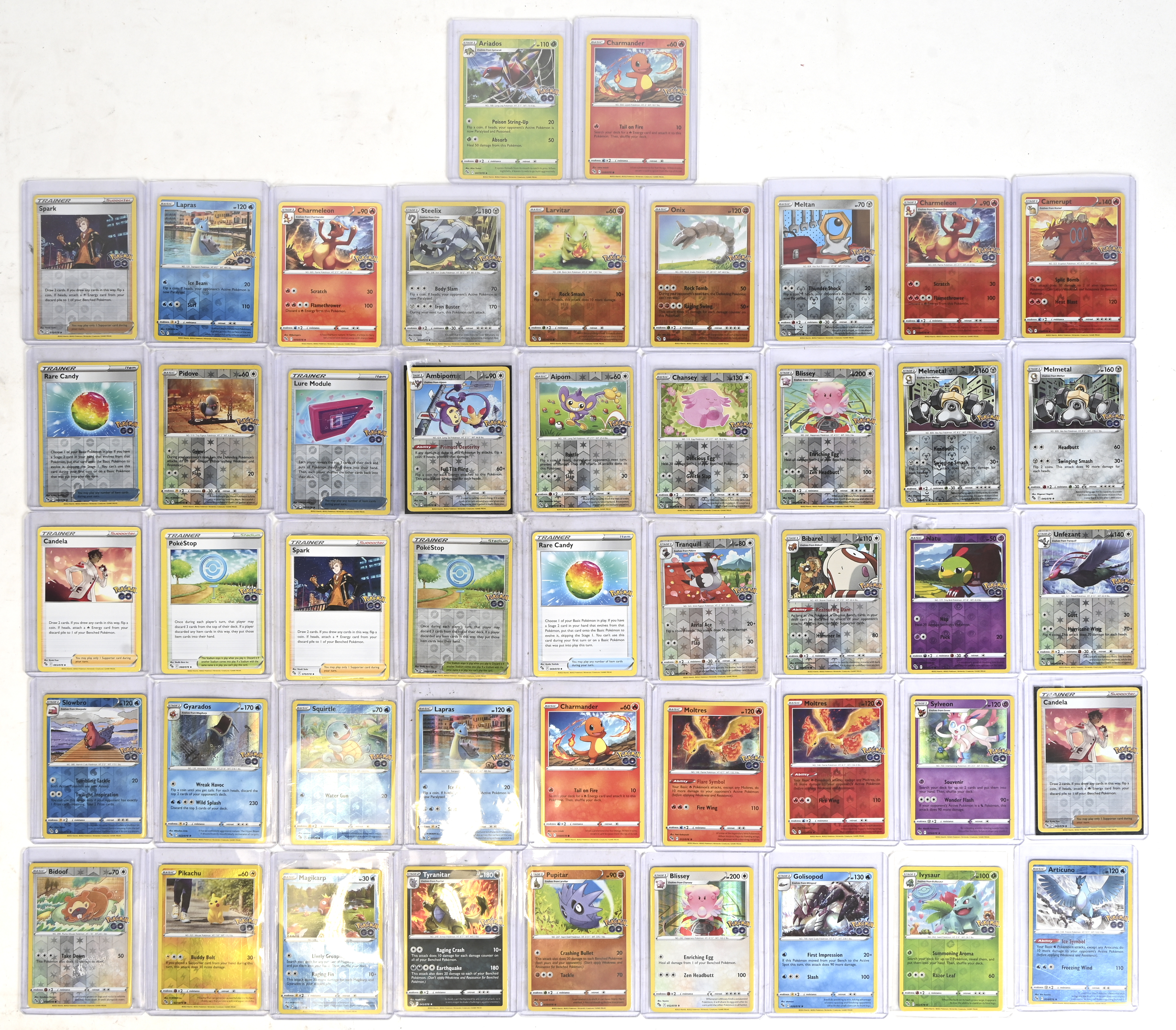 Een lot van 47 Pokémon kaarten van de Pokémon GO set (2022) Een lot van 47 Pokémon kaarten van de Pokémon GO set (2022).