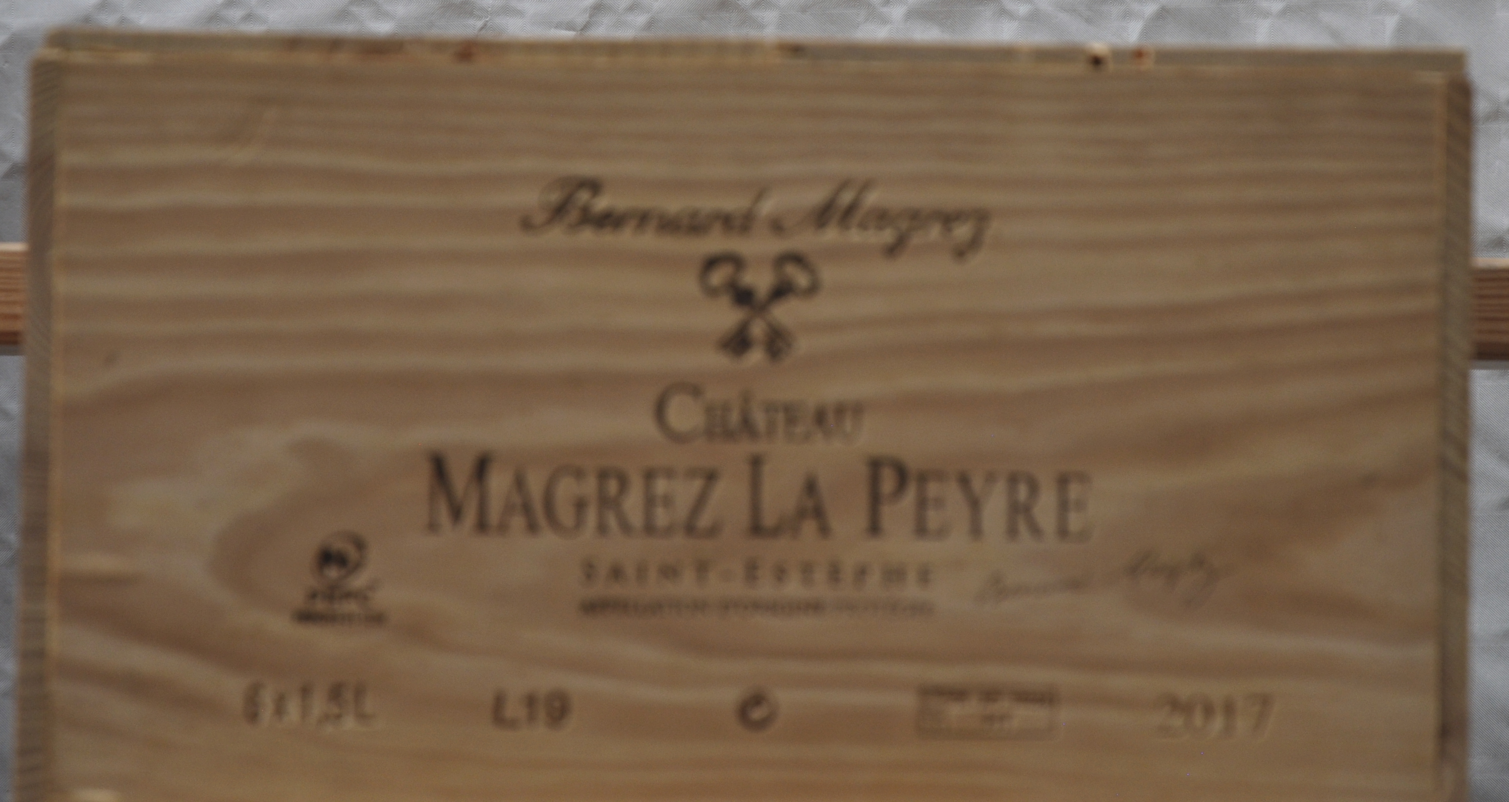 Ch. Magrez La Peyre A.O.P. St-Estèphe M.C. O.K. 2017 aantal: 6 Mag Ch. Magrez La Peyre A.O.P. St-Estèphe M.C. O.K. 2017 aantal: 6 Mag.