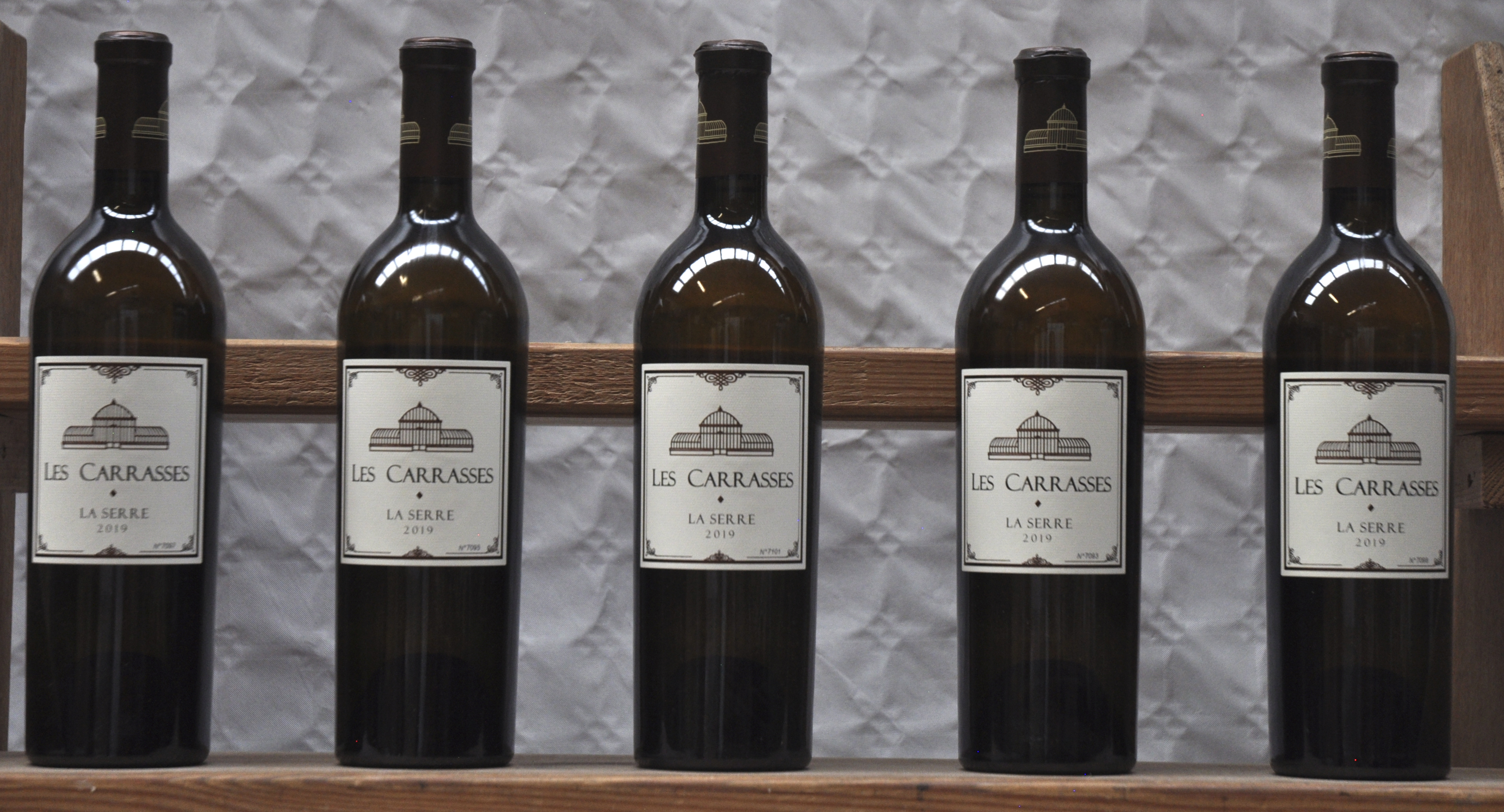 Les Carrasses La Serre A.C. Languedoc (blanc) Dom. Bonfils, Capestang M.D. K Les Carrasses La Serre A.C. Languedoc (blanc) Dom. Bonfils, Capestang M.D. K. 2019 aantal: 5 bt
