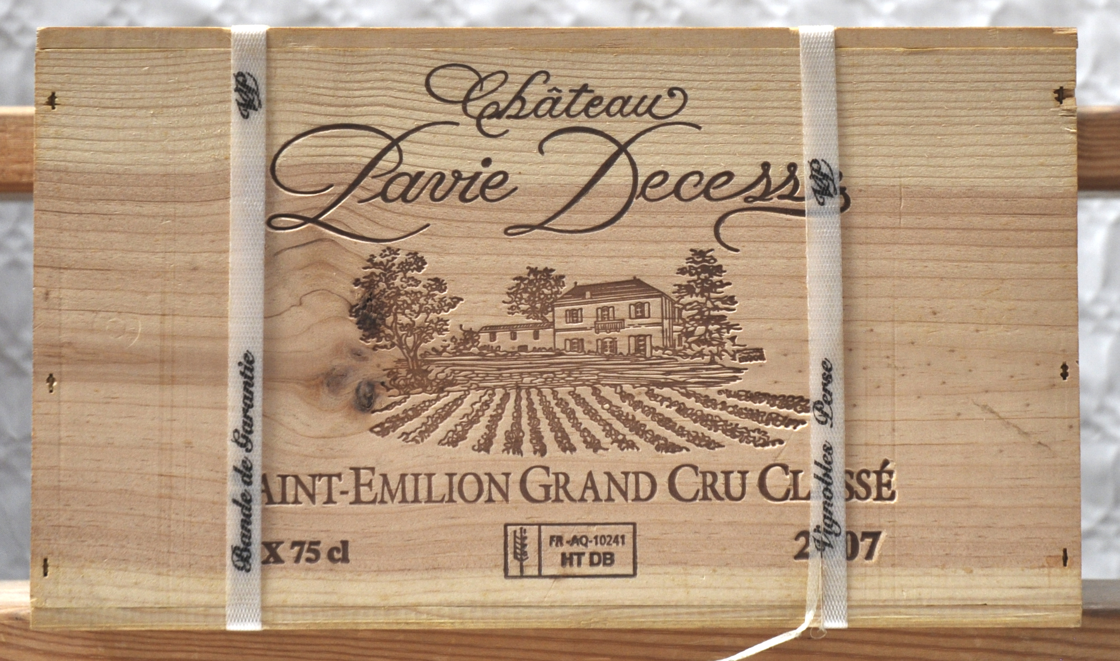 Ch. Pavie-Decesse A.C. St-Emilion grand cru classé M.C. O.K Ch. Pavie-Decesse A.C. St-Emilion grand cru classé M.C. O.K. 2007 aantal: 6 bt