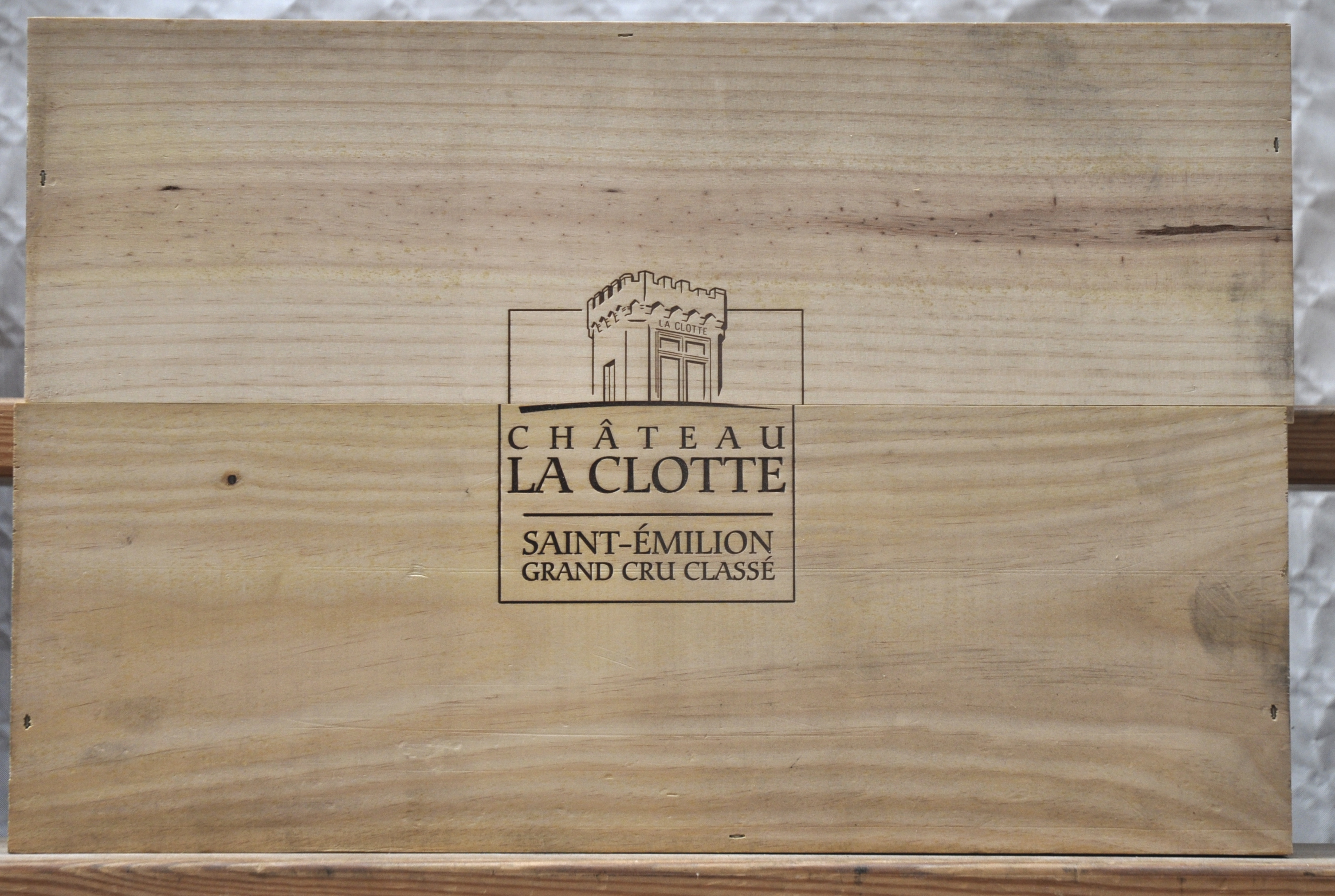 Ch. La Clotte A.C. St-Emilion grand cru classé M.C. O.K Ch. La Clotte A.C. St-Emilion grand cru classé M.C. O.K. 2017 aantal: 6 bt