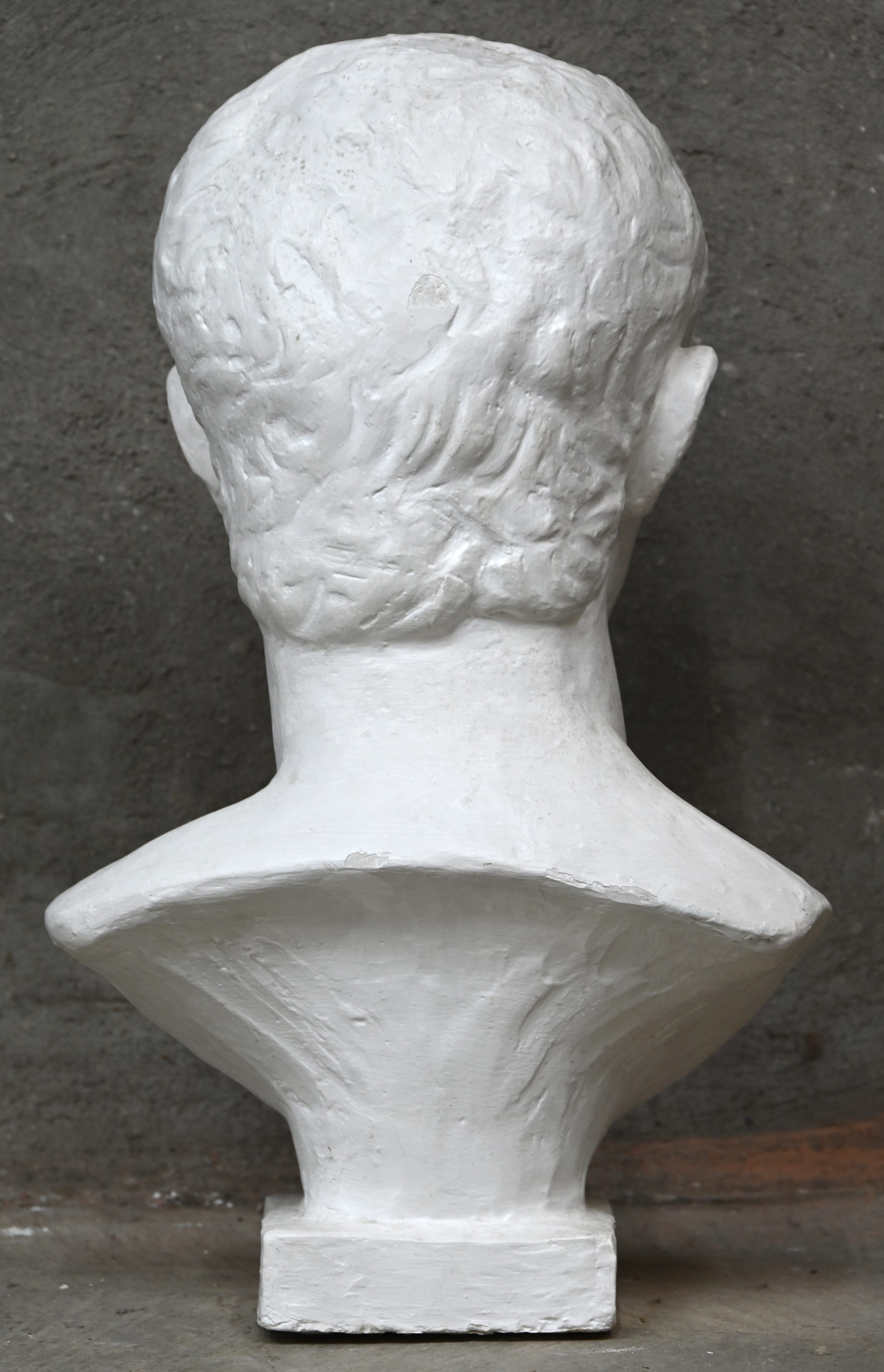 “Julio Claudius”, een plaasteren buste “Julio Claudius”, een plaasteren buste.