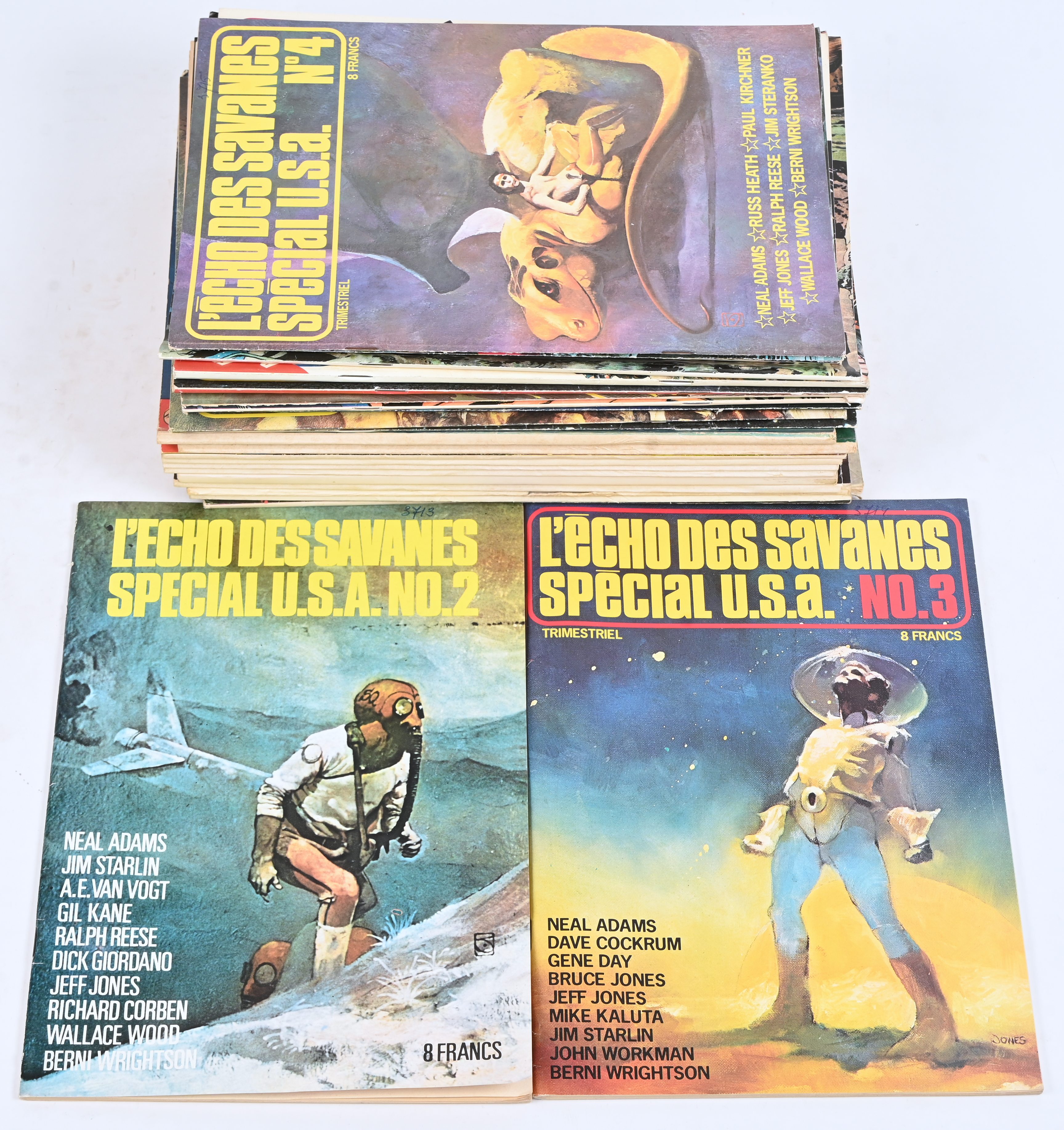 Een partij stripmagazines met titels uit de reeksen: ‘Macabre’ (11) en ‘l’Echo des Savanes Special U.S.A.’ (13 Franstalig). Mogelijk met geschreven markeringen op de kaft Een partij stripmagazines met titels uit de reeksen: ‘Macabre’ (11) en ‘l’Echo des Savanes Special U.S.A.’ (13 Franstalig). Mogelijk met geschreven markeringen op de kaft.