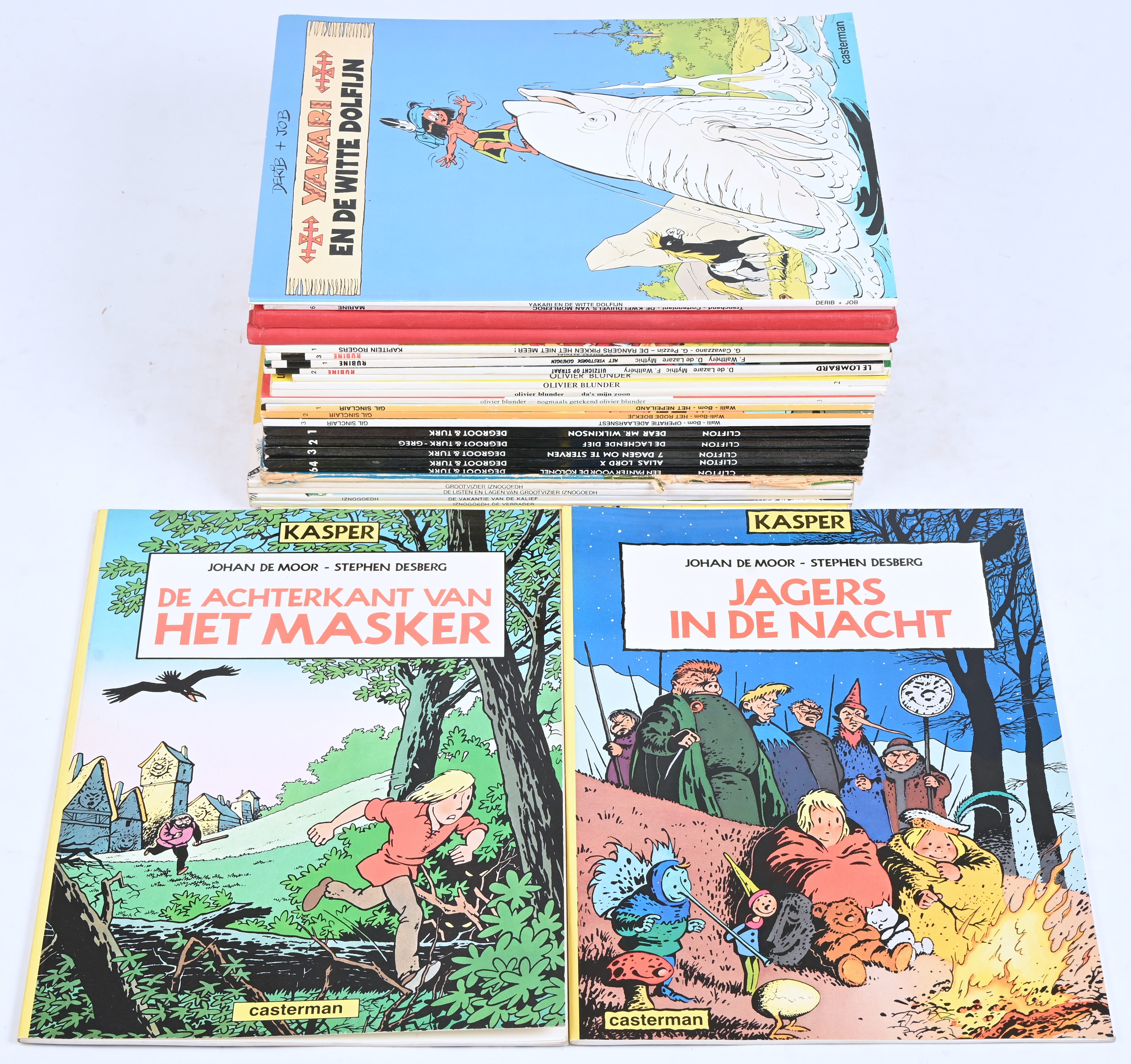 Een gevarieerde partij strips voor de jeugd, uitgegeven door Lombard en Casterman. Mogelijk met geschreven markeringen op de kaft Een gevarieerde partij strips voor de jeugd, uitgegeven door Lombard en Casterman. Mogelijk met geschreven markeringen op de kaft.