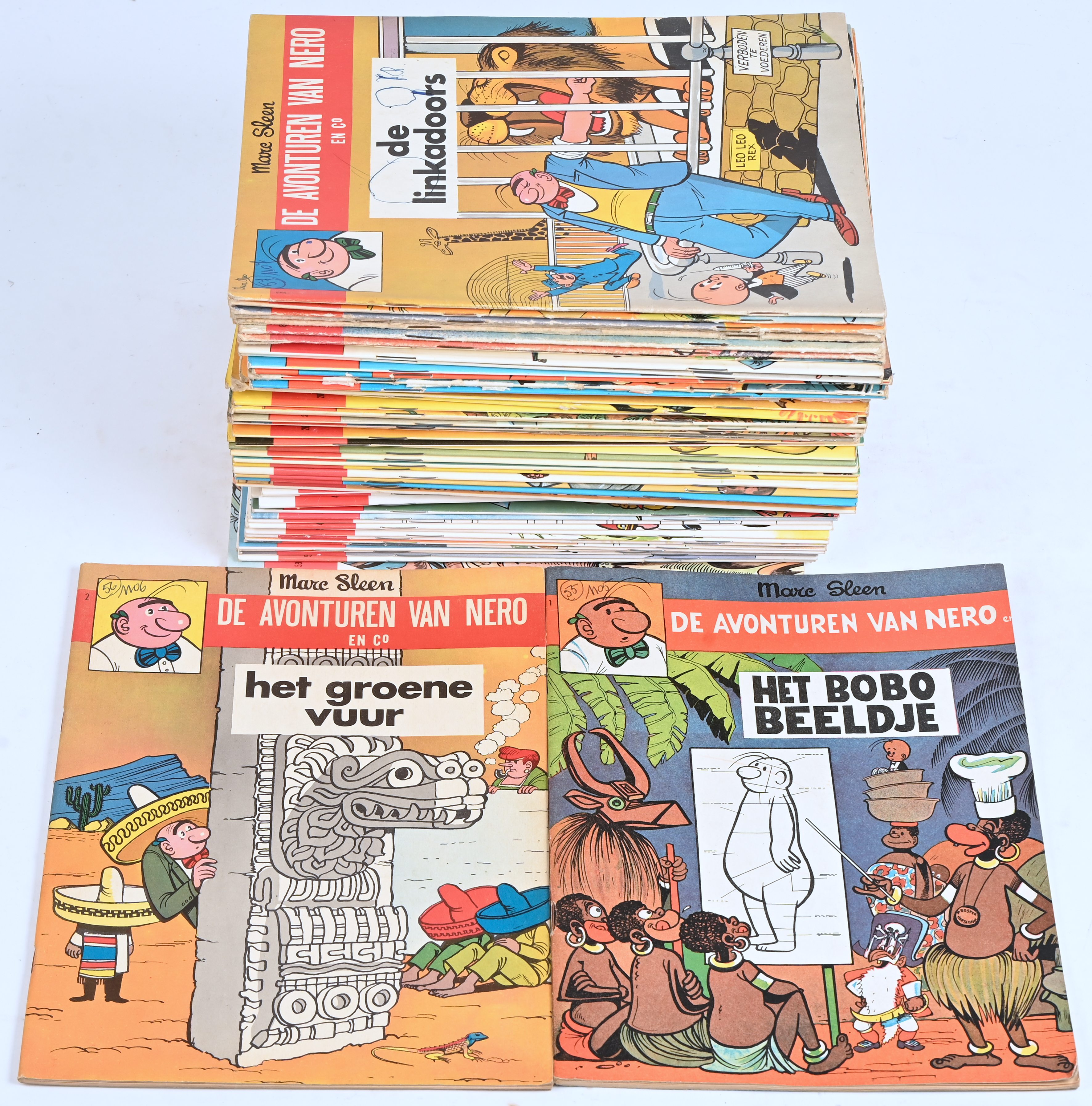 Nero & Co. Ed. Standaard. Van Het Bobo Beeldje (1) tot De Kat van Katmandoe (59), alle nummers tussen 1965 en 1978 . SC, 1-10 ongekleurd. Catalogusnummer in balpen op voorplaat. Goede staat Nero & Co. Ed. Standaard. Van Het Bobo Beeldje (1) tot De Kat van Katmandoe (59), alle nummers tussen 1965 en 1978 . SC, 1-10 ongekleurd. Catalogusnummer in balpen op voorplaat. Goede staat.