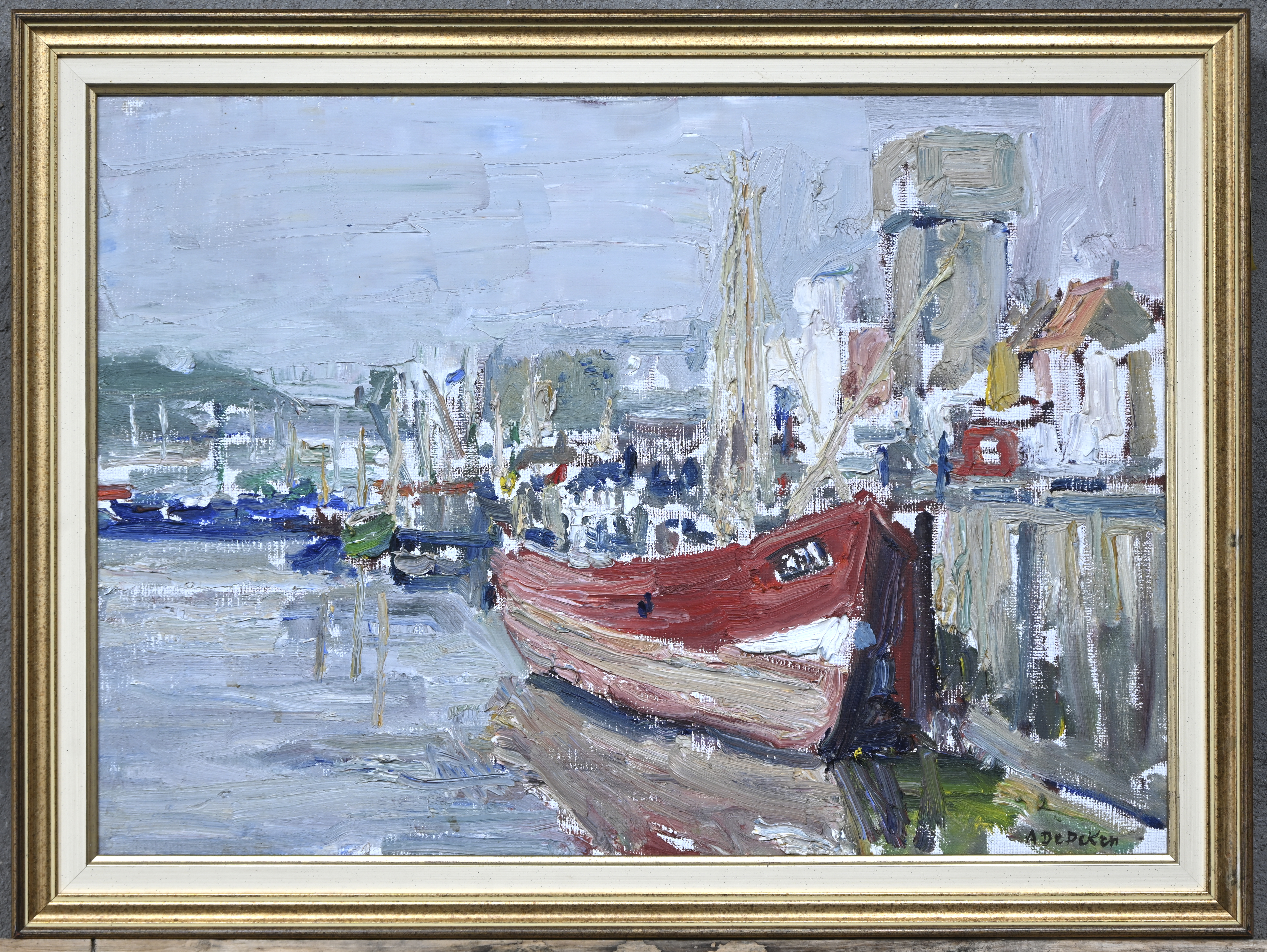 ‘De rode boot’, een olieverfschilderij op doek. Gesigneerd A. De Deken ‘De rode boot’, een olieverfschilderij op doek. Gesigneerd A. De Deken.