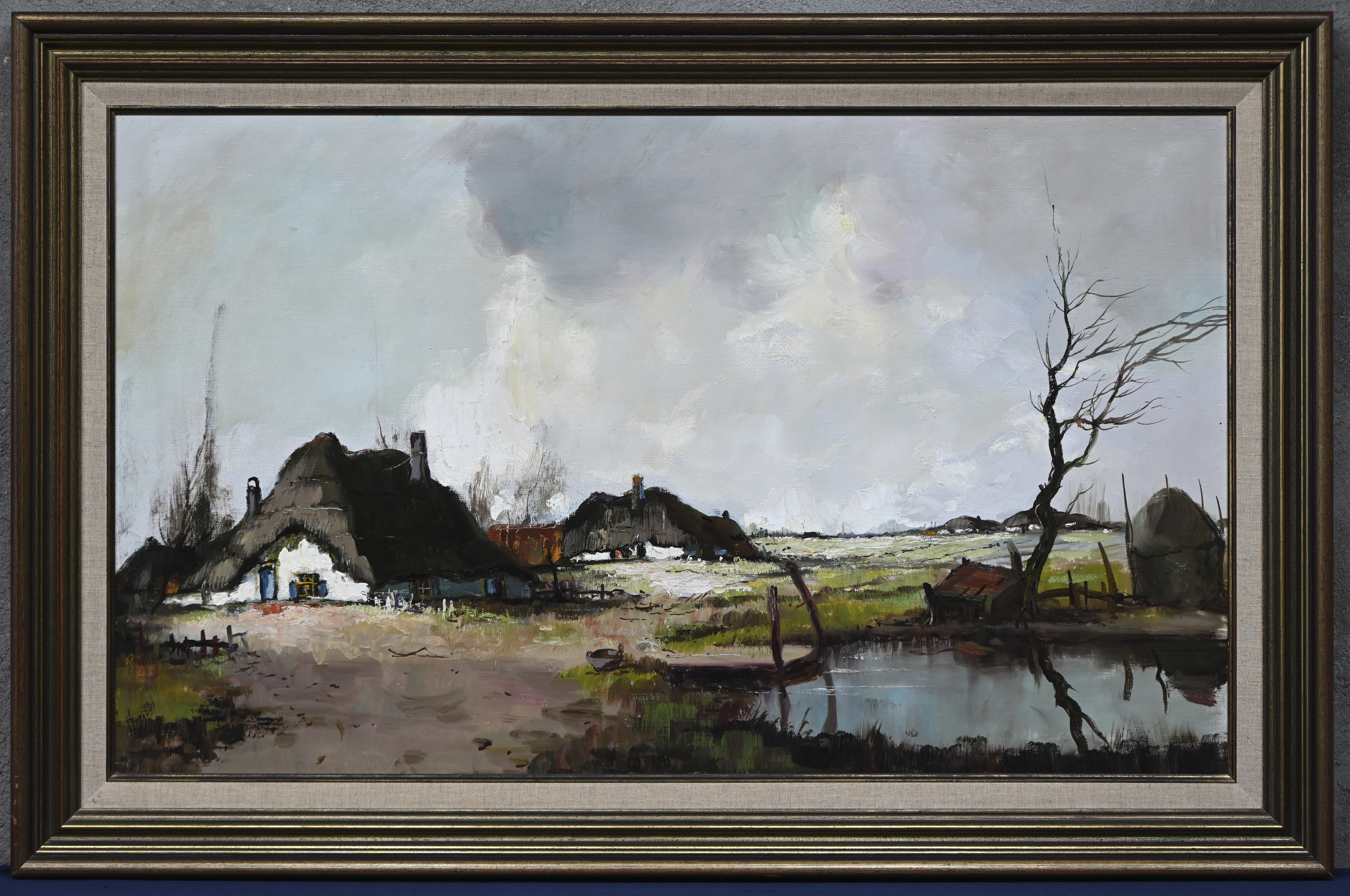“Hoevelandschap”, een schilderij, olieverf op doek in houten kader. Gesigneerd “Hoevelandschap”, een schilderij, olieverf op doek in houten kader. Gesigneerd.
