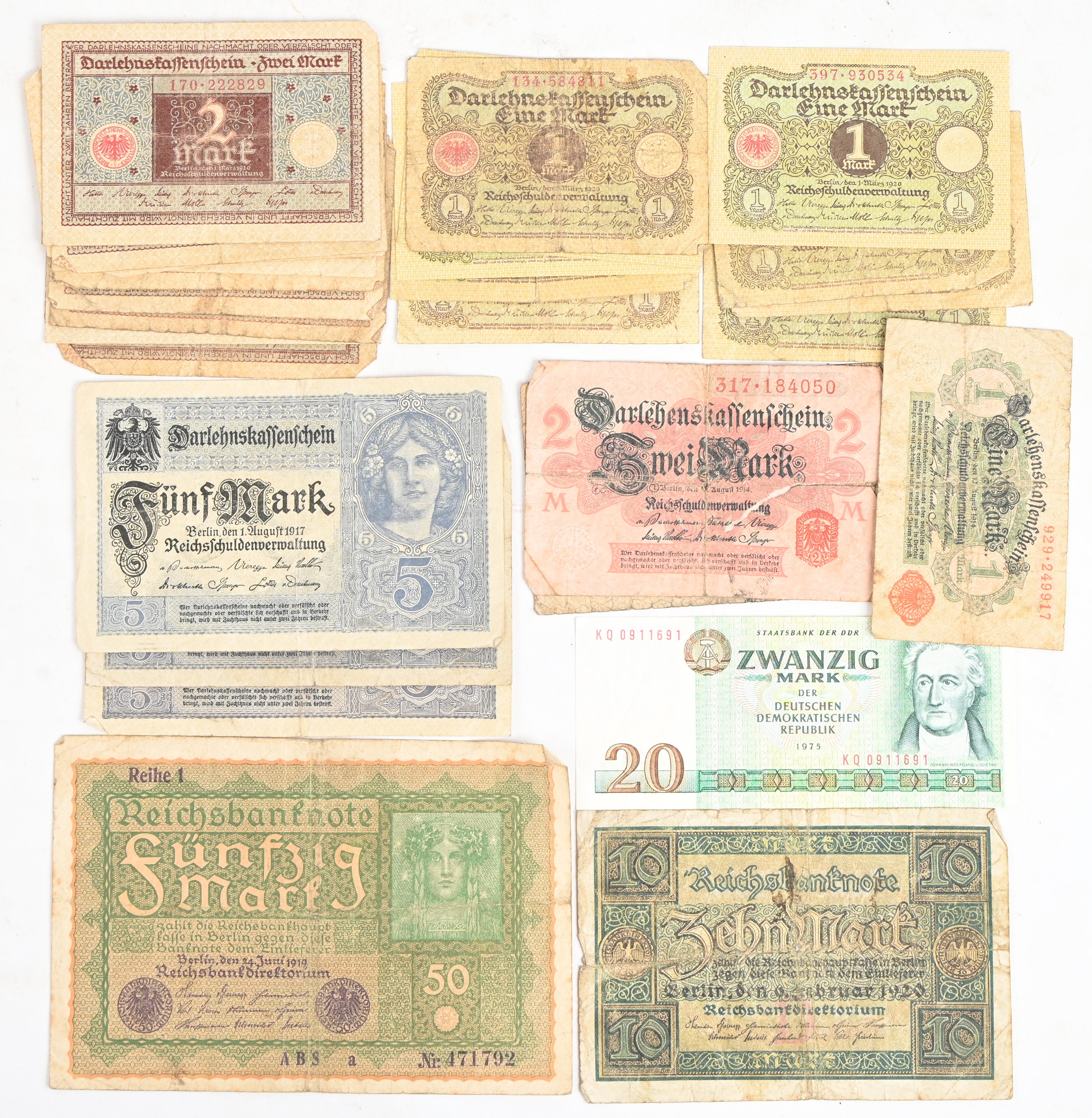 Een lot oude Duitse bankbiljetten, periode WO1 Een lot oude Duitse bankbiljetten, periode WO1.